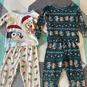 Kids Holiday Pajama Set - Festive Green and Cream